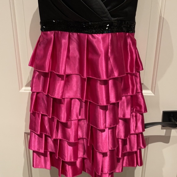 Bebe dress - Picture 3 of 4
